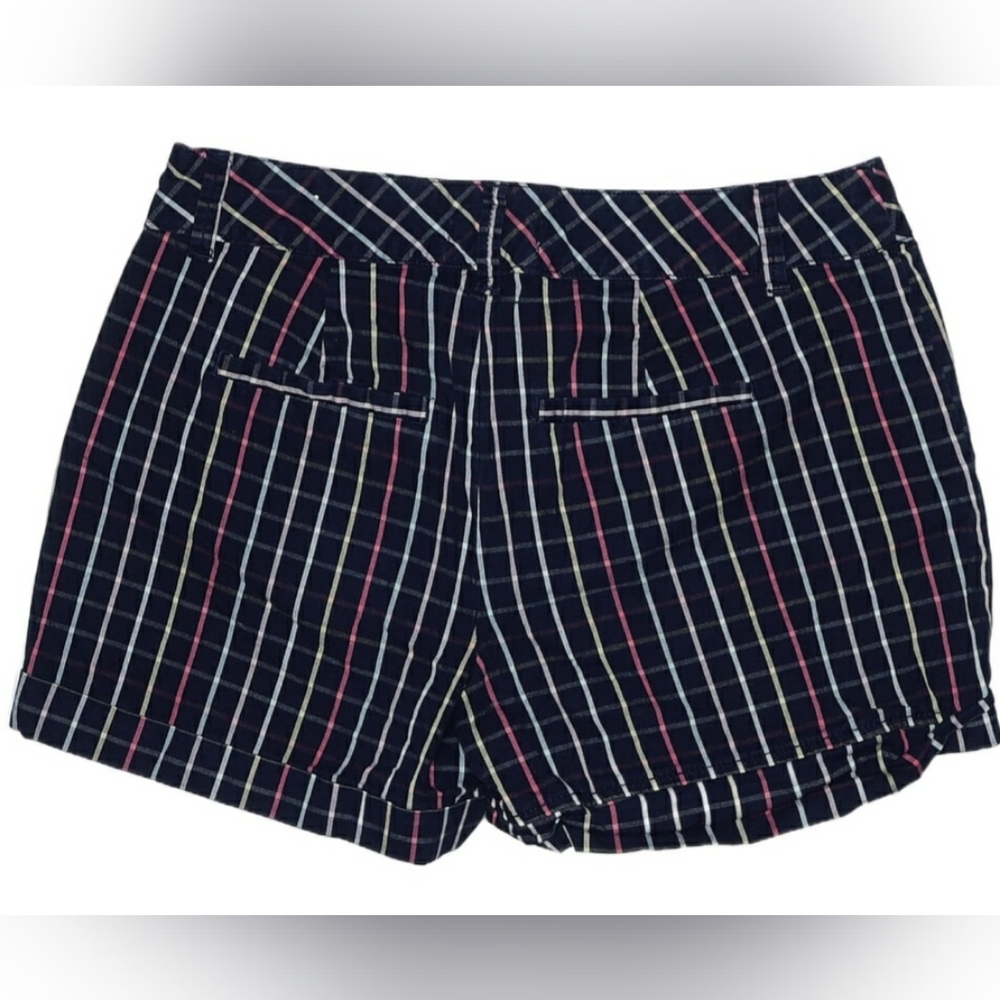 Maurices womens plus navy blue  rainbow plaid shorts - Picture 2 of 2